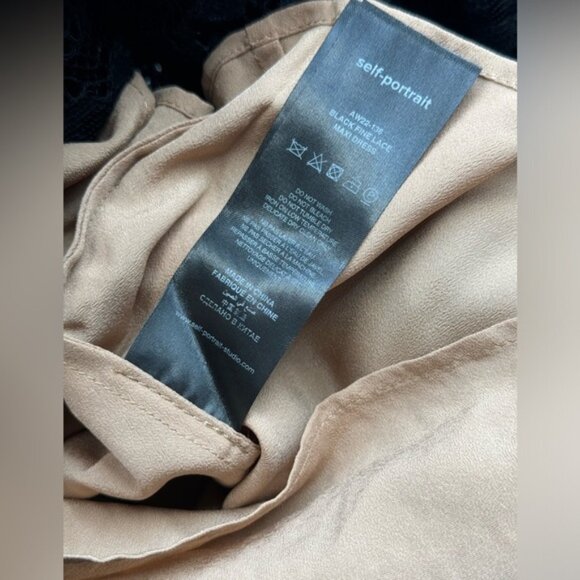 🆕 SELF-PORTRAIT 🧿 NWOT Crystal Trimmed Black Fine Lace Maxi Dress, Sz US4 UK8 - Picture 14 of 15